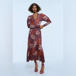 Zara • Jacquard knit floral metallic midi dress